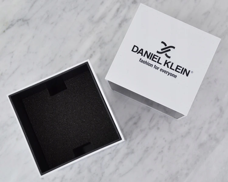 DANIEL KLEIN_pudełko