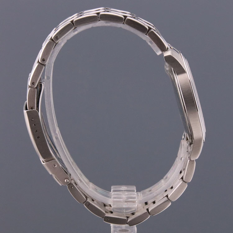 ROAMER 507933 41 43 50 (3).png